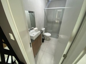 Apartamento com 49m², 2 dormitórios no bairro Jardim do Salso em Porto Alegre para Alugar