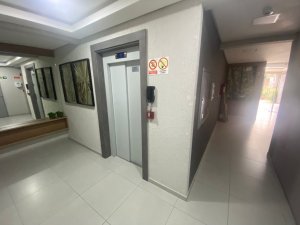 Apartamento com 49m², 2 dormitórios no bairro Jardim do Salso em Porto Alegre para Alugar