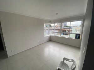 Apartamento com 49m², 2 dormitórios no bairro Jardim do Salso em Porto Alegre para Alugar