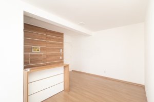 Apartamento com 75m², 3 dormitórios no bairro Cristal em Porto Alegre para Alugar