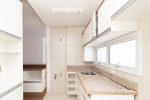 Apartamento com 75m², 3 dormitórios no bairro Cristal em Porto Alegre para Alugar