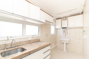 Apartamento com 75m², 3 dormitórios no bairro Cristal em Porto Alegre para Alugar