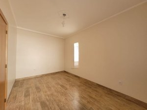 Casa com 230m², 4 dormitórios no bairro Jardim São Pedro em Porto Alegre para Alugar