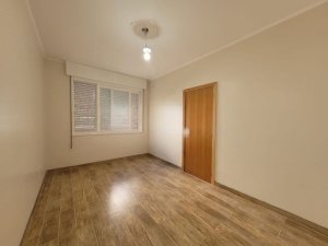 Casa com 230m², 4 dormitórios no bairro Jardim São Pedro em Porto Alegre para Alugar
