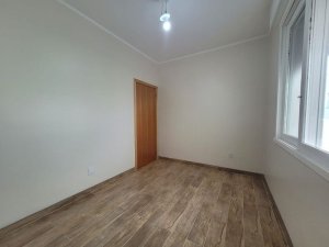 Casa com 230m², 4 dormitórios no bairro Jardim São Pedro em Porto Alegre para Alugar
