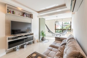 Apartamento com 80m², 2 dormitórios no bairro Petrópolis em Porto Alegre para Alugar