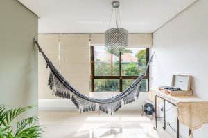 Apartamento com 80m², 2 dormitórios no bairro Petrópolis em Porto Alegre para Alugar