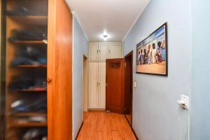 Casa com 390m², 4 dormitórios no bairro Jardim Lindóia em Porto Alegre para Alugar