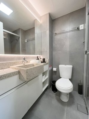 Apartamento com 29m², 1 dormitório no bairro Mont Serrat em Porto Alegre para Alugar