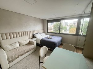 Apartamento com 29m², 1 dormitório no bairro Mont Serrat em Porto Alegre para Alugar