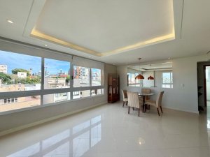 Apartamento com 90m², 3 dormitórios no bairro Petrópolis em Porto Alegre para Alugar