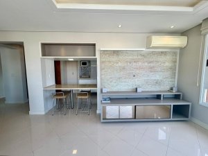 Apartamento com 90m², 3 dormitórios no bairro Petrópolis em Porto Alegre para Alugar