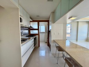 Apartamento com 90m², 3 dormitórios no bairro Petrópolis em Porto Alegre para Alugar
