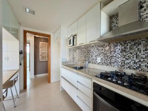 Apartamento com 90m², 3 dormitórios no bairro Petrópolis em Porto Alegre para Alugar