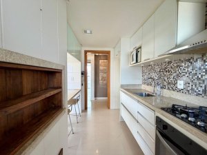 Apartamento com 90m², 3 dormitórios no bairro Petrópolis em Porto Alegre para Alugar
