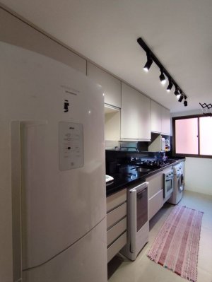 Apartamento com 75m², 3 dormitórios no bairro Chácara das Pedras em Porto Alegre para Alugar
