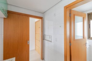 Apartamento com 73m², 2 dormitórios no bairro Higienópolis em Porto Alegre para Alugar
