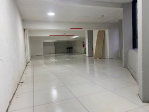 Loja com 200m² no bairro Centro Histórico em Porto Alegre para Alugar