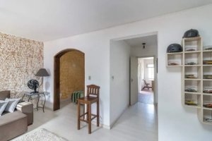 Casa com 287m², 3 dormitórios no bairro Higienópolis em Porto Alegre para Alugar