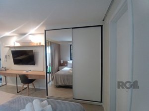 Apartamento com 45m², 1 dormitório no bairro Centro Histórico em Porto Alegre para Alugar