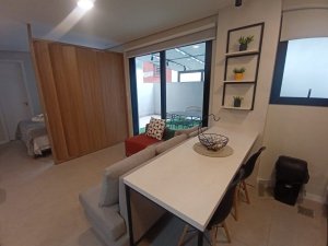 Apartamento com 45m², 1 dormitório no bairro Centro Histórico em Porto Alegre para Alugar