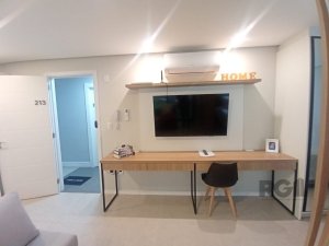 Apartamento com 45m², 1 dormitório no bairro Centro Histórico em Porto Alegre para Alugar