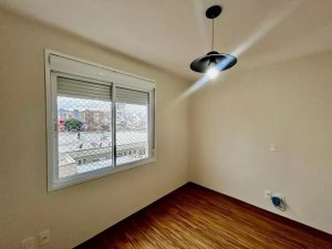 Apartamento com 63m², 2 dormitórios no bairro Santana em Porto Alegre para Alugar