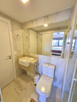 Apartamento com 46m², 1 dormitório no bairro Praia de Belas em Porto Alegre para Alugar