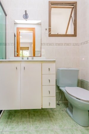 Apartamento com 76m², 2 dormitórios no bairro Petrópolis em Porto Alegre para Alugar