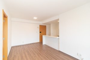 Apartamento com 65m², 1 dormitório no bairro Três Figueiras em Porto Alegre para Alugar