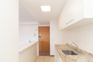 Apartamento com 65m², 1 dormitório no bairro Três Figueiras em Porto Alegre para Alugar