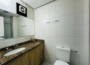 Apartamento com 67m², 2 dormitórios no bairro Menino Deus em Porto Alegre para Alugar