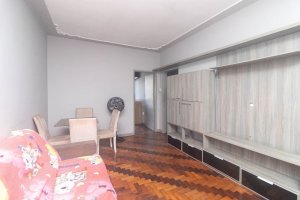 Apartamento com 50m², 2 dormitórios no bairro São Geraldo em Porto Alegre para Alugar
