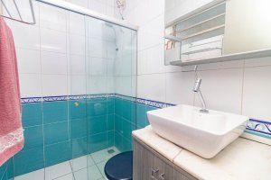 Apartamento com 50m², 2 dormitórios no bairro São Geraldo em Porto Alegre para Alugar