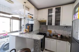 Apartamento com 90m², 2 dormitórios no bairro Tristeza em Porto Alegre para Alugar