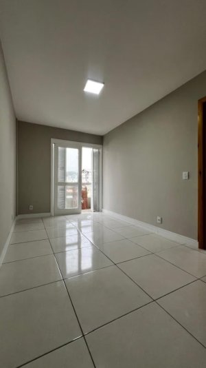 Apartamento com 80m², 3 dormitórios no bairro Tristeza em Porto Alegre para Alugar