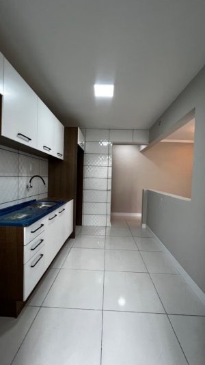 Apartamento com 80m², 3 dormitórios no bairro Tristeza em Porto Alegre para Alugar