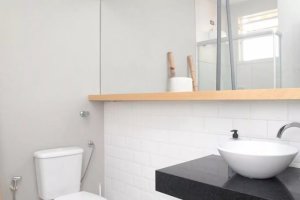 Apartamento com 90m², 2 dormitórios no bairro Azenha em Porto Alegre para Alugar