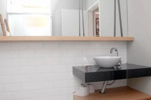 Apartamento com 90m², 2 dormitórios no bairro Azenha em Porto Alegre para Alugar