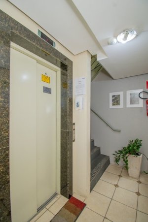 Apartamento com 48m², 1 dormitório no bairro Bom Fim em Porto Alegre para Alugar