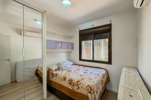 Apartamento com 150m², 3 dormitórios no bairro Jardim Lindóia em Porto Alegre para Alugar