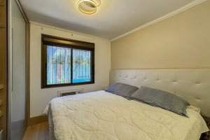 Apartamento com 150m², 3 dormitórios no bairro Jardim Lindóia em Porto Alegre para Alugar