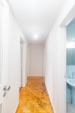 Apartamento com 150m², 3 dormitórios no bairro Independência em Porto Alegre para Alugar