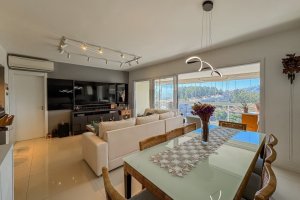 Apartamento com 128m², 3 dormitórios no bairro Jardim do Salso em Porto Alegre para Alugar