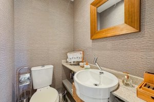 Apartamento com 128m², 3 dormitórios no bairro Jardim do Salso em Porto Alegre para Alugar
