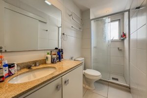 Apartamento com 128m², 3 dormitórios no bairro Jardim do Salso em Porto Alegre para Alugar