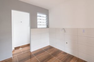 Apartamento com 52m², 2 dormitórios no bairro São Sebastião em Porto Alegre para Alugar