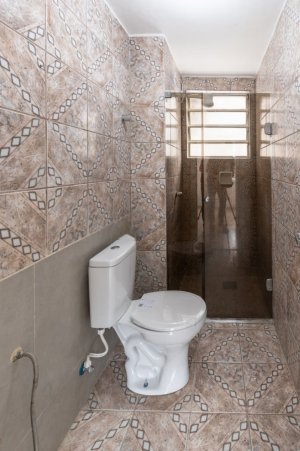 Apartamento com 52m², 2 dormitórios no bairro São Sebastião em Porto Alegre para Alugar