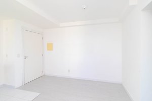Apartamento com 36m², 1 dormitório no bairro Humaitá em Porto Alegre para Alugar