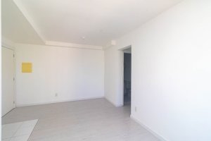 Apartamento com 36m², 1 dormitório no bairro Humaitá em Porto Alegre para Alugar